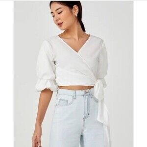 Love, Bonito Staria multi Wrap top New